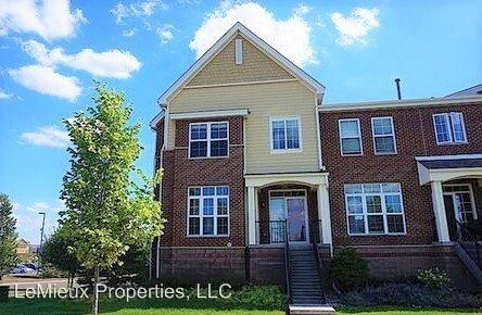 Primary Photo - 12201 82nd Ave N