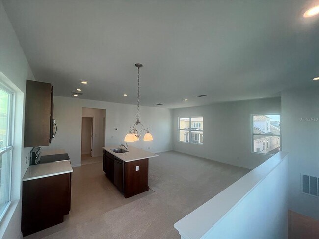 Foto del edificio - 3127 Voyager Ave