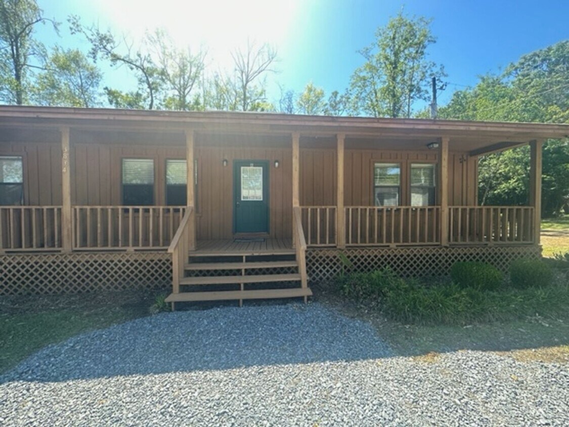 Foto del edificio - 3834 Browns Rd
