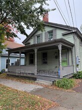 Building Photo - 192 Elmwood Ave