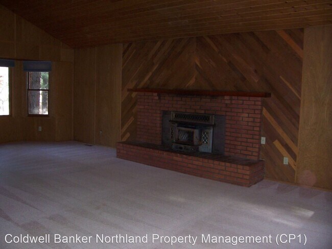 Building Photo - 3 br, 3 bath House - 1459 University Hgts ...