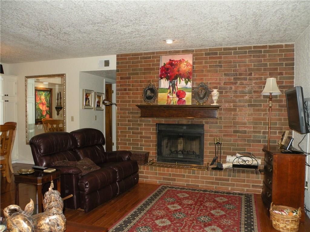 3200 W Britton Rd Unit Condo 210 2nd Floor, The Village, OK 73120