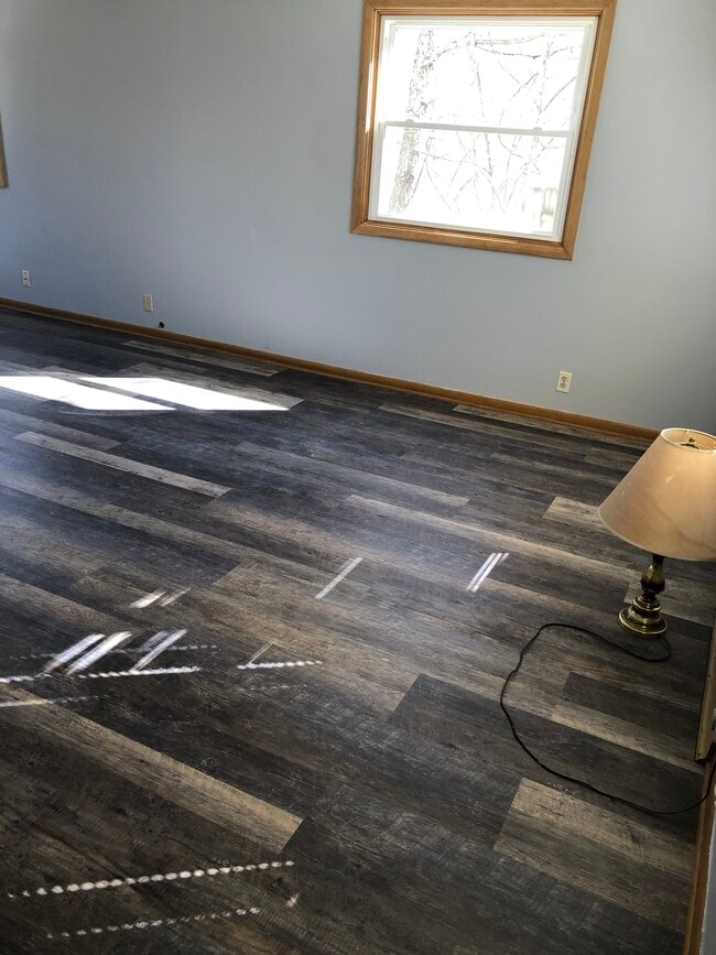 Living room - 1106 Tudor St