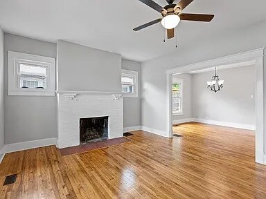 Foto principal - 705 Barton Ave