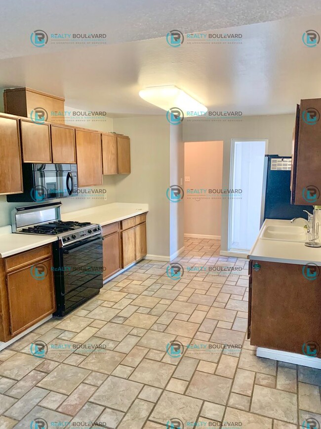 Foto del edificio - Charming 3-Bedroom Home Near McCarran – Gr...