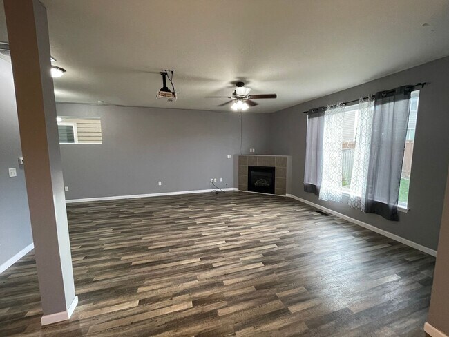 Foto del edificio - One of a Kind Updated Home in Puyallup!