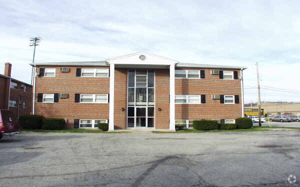 Foto principal - 1230 NW Washington Blvd