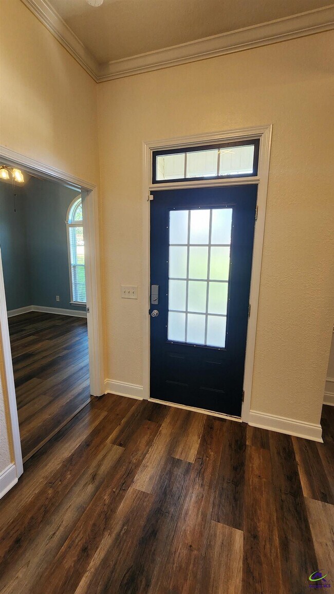 Foto del edificio - 502 Woods Edge Way