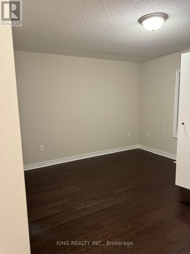 Building Photo - 27 Finegan Cir