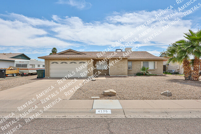 Building Photo - 4135 W Orchid Ln