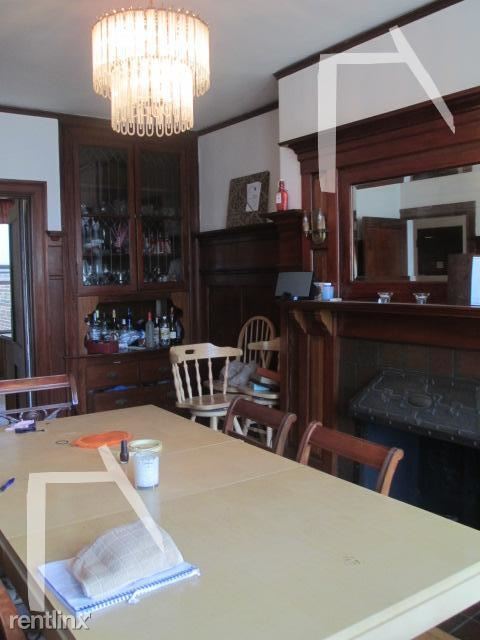 Building Photo - 4 br, 2 bath Condo - 1681 Beacon St # 30