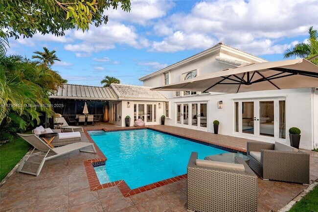 Foto del edificio - 9431 SW 212th Terrace
