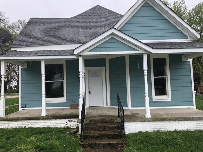 Foto principal - 7833 E Blue Ridge Rd