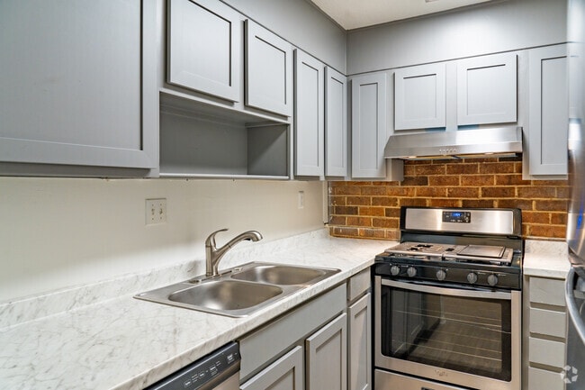 1BR, 1BA - 800SF Kitchen - Chateau Apartments - Newly Renovated
