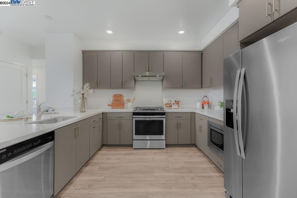 Foto principal - 42111 Osgood Rd