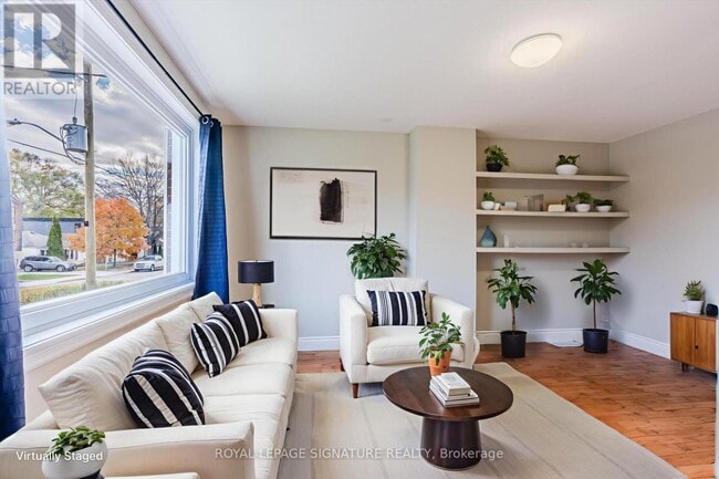 Building Photo - 136 Meighen Ave