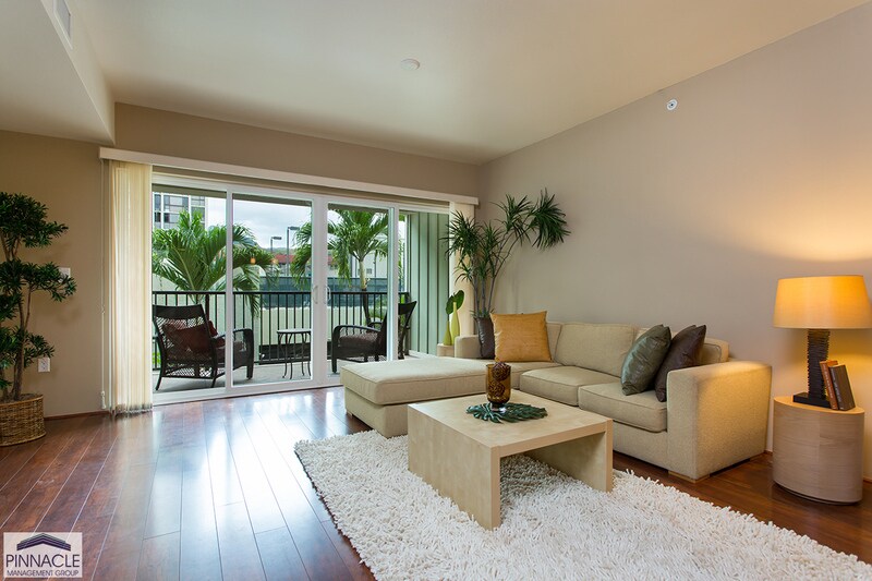 Primary Photo - 445 Kailua Rd