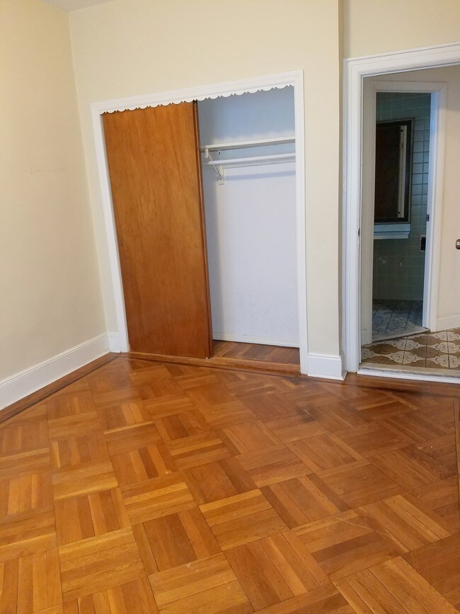 Foto del edificio - 2179 E 2nd St