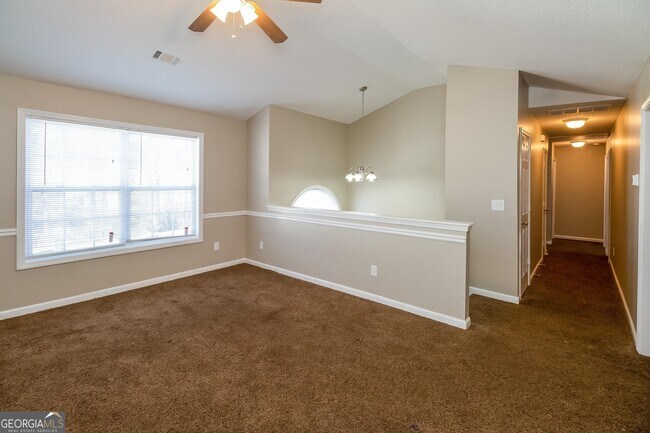 Building Photo - 8139 Green Garden Dr