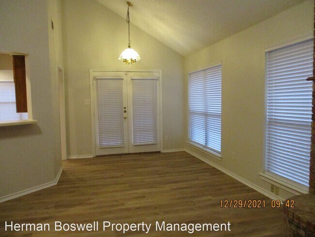 Foto del edificio - 3 br, 2 bath House - 2126 Turf Club Dr