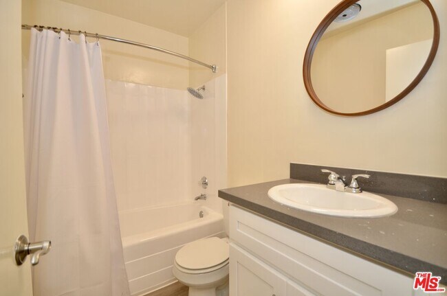 Building Photo - 18069 W Coastline Dr