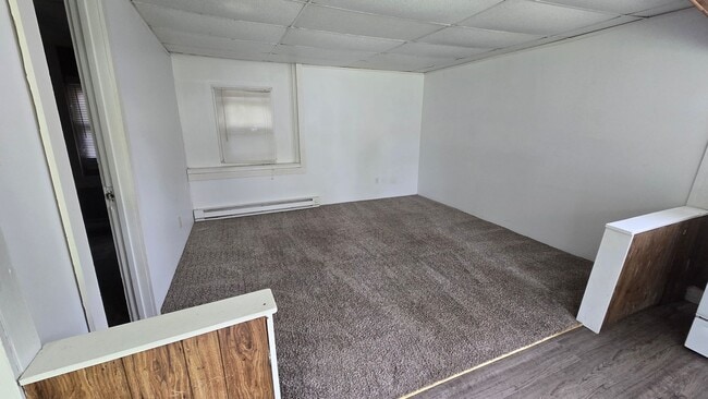 Building Photo - 2013 S Rosemont Ave