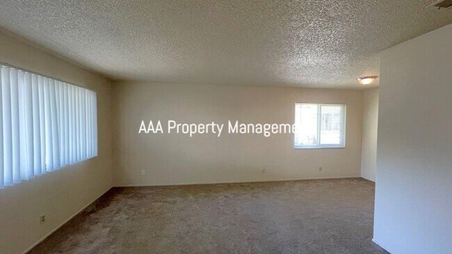 Building Photo - Concord  2 bedroom 1 bath townhome close t...