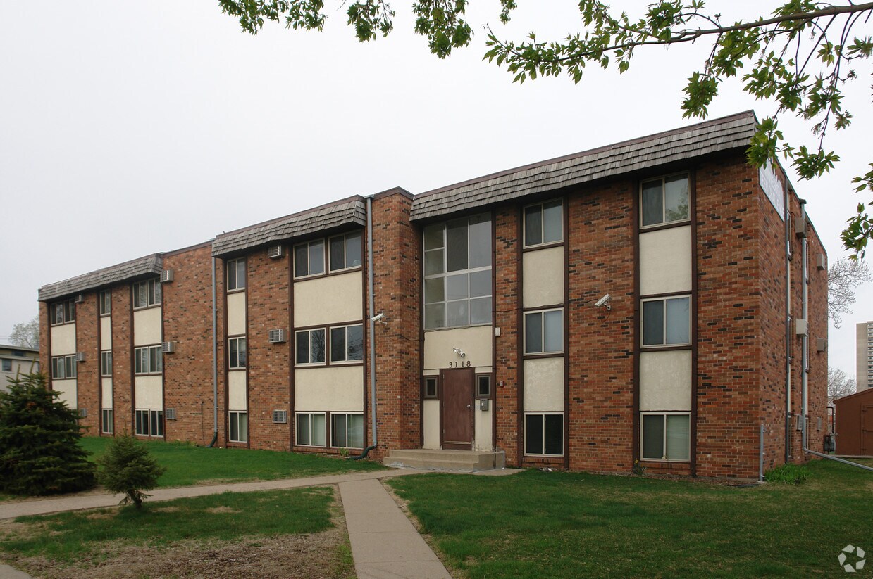 Foto del edificio - 3118 Stevens Ave