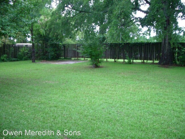 Building Photo - 3 br, 2 bath House - 5224 10th Ave