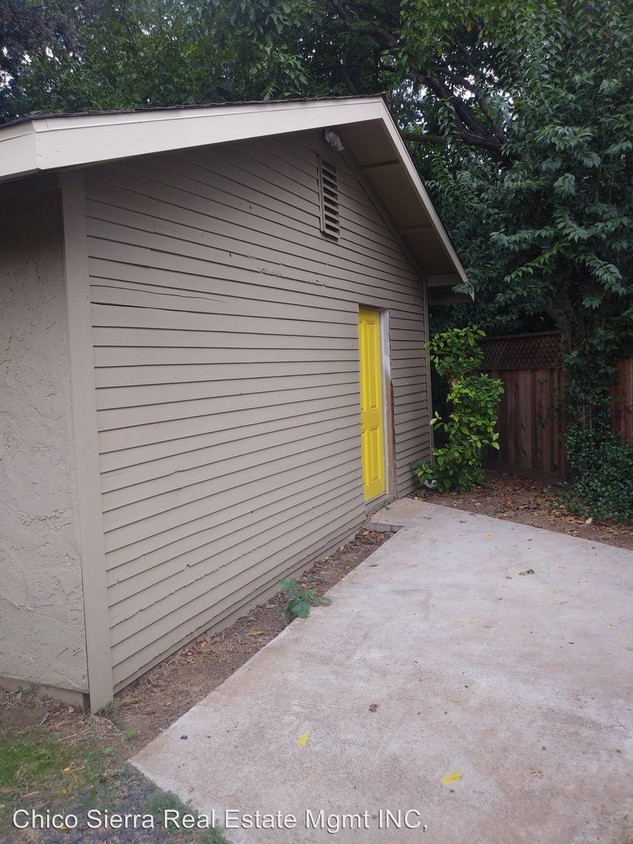 Primary Photo - 1370 Orchard Way