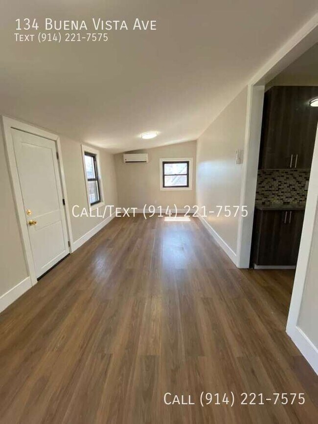 Foto del edificio - 134 Buena Vista Ave
