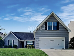 Building Photo - 5306 Ian Dr