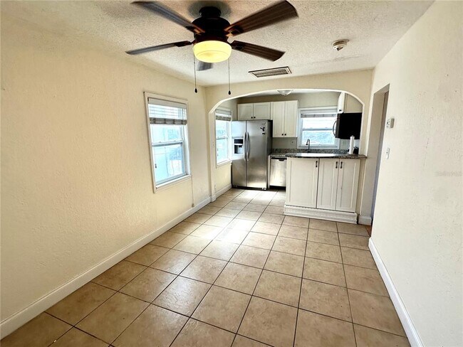 Foto del edificio - 773 4th Ave S