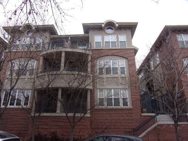 Foto del edificio - 1489 Steele St