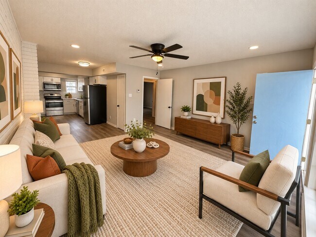 Building Photo - 9711 Linkmeadow Ln