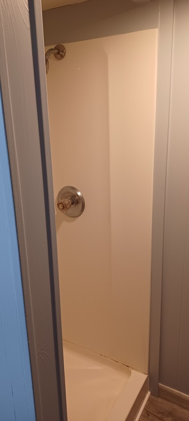 Foto del edificio - 821 Gael Dr