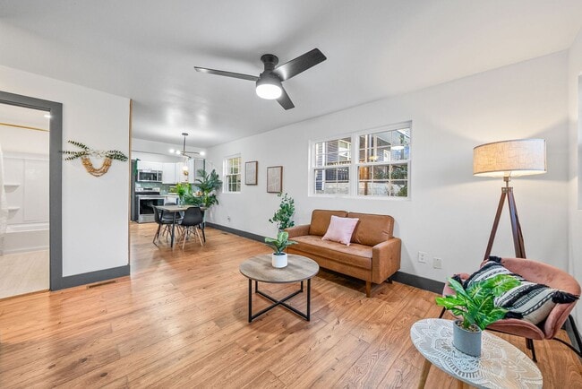 Foto del edificio - 610 Ford St