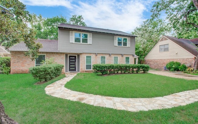 Building Photo - 14611 Bramblewood Dr