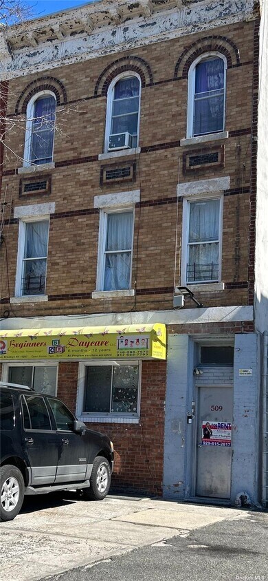 Primary Photo - 509 Vermont St