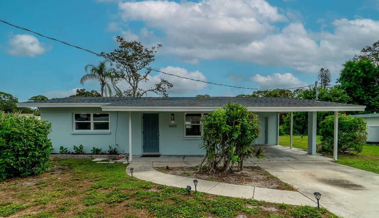 6203 Rodgers Ave, Sarasota, FL 34231 - 6203 Rodgers Ave