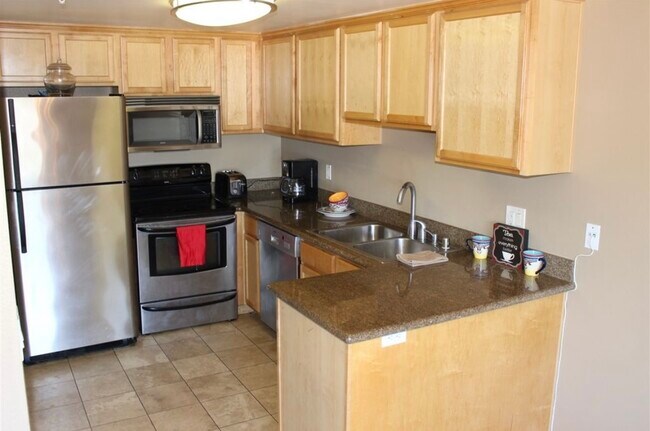 Foto del edificio - 4205 Lamont St