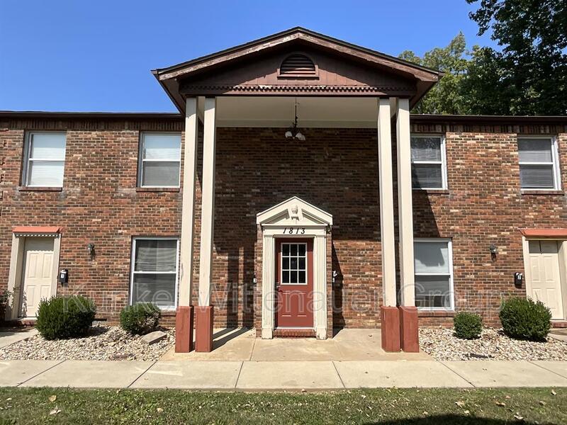 Primary Photo - 1813 Jamestown Rd