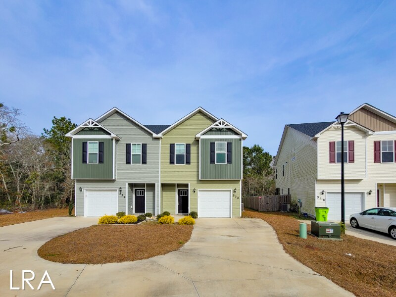 Foto principal - 520 Shallotte Ln