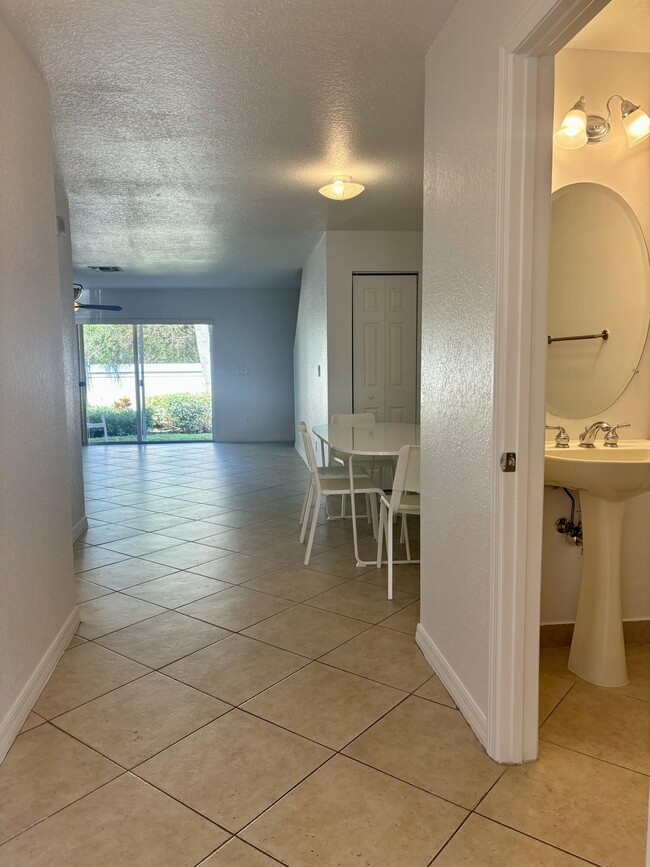 Foto del edificio - 22162 Majestic Woods Way