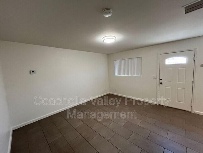 Building Photo - 85191 Bagdad Ave