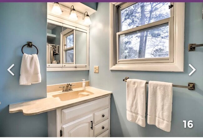 Foto del edificio - 2200 Chastleton Dr