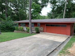 Building Photo - 40 Hatcher Dr