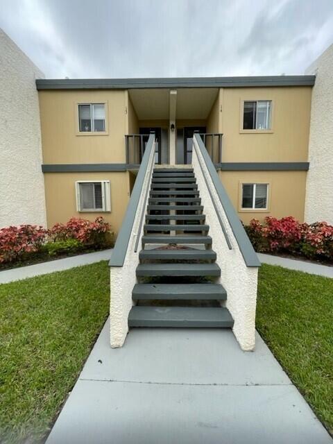 Foto principal - 1500 NE 13th Terrace