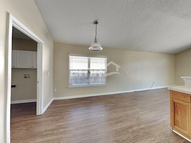 Foto del edificio - 2559 Coachman Lakes Dr