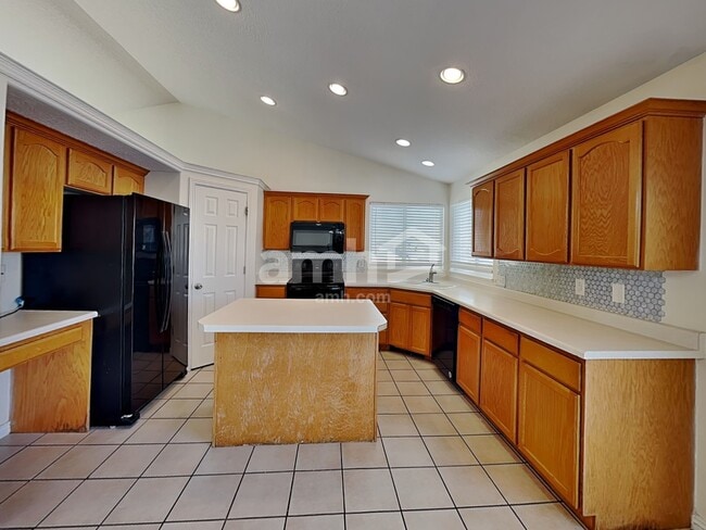 Foto del edificio - 2602 W 4050 S